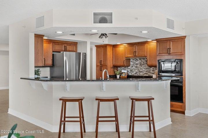 410 Hayes Avenue 402, Cocoa Beach, FL, 32931 photo 5