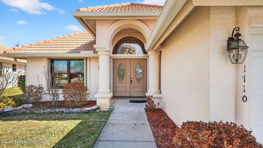 1710 James Circle, Titusville, FL, 32780 photo 4