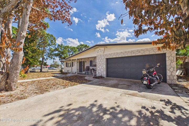 1300 Lester Court, Merritt Island, FL, 32952 photo 9