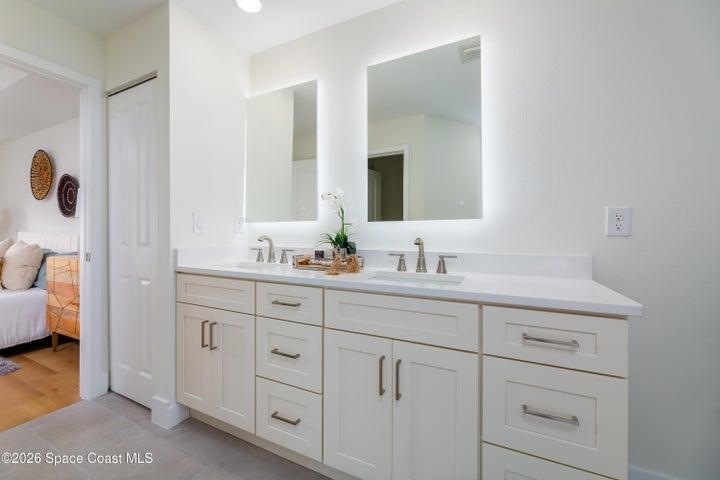 1085 Tahiti Avenue SE, Palm Bay, FL, 32909 photo 16