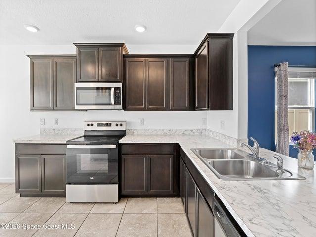 275 Guinevere Drive SW, Palm Bay, FL, 32908 photo 5