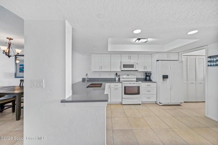 200 S Banana River Boulevard 2310, Cocoa Beach, FL, 32931 photo 9