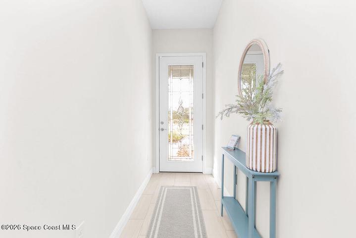 Foyer/Front Door