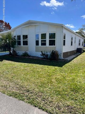 4337 Twin Lakes Drive, Melbourne