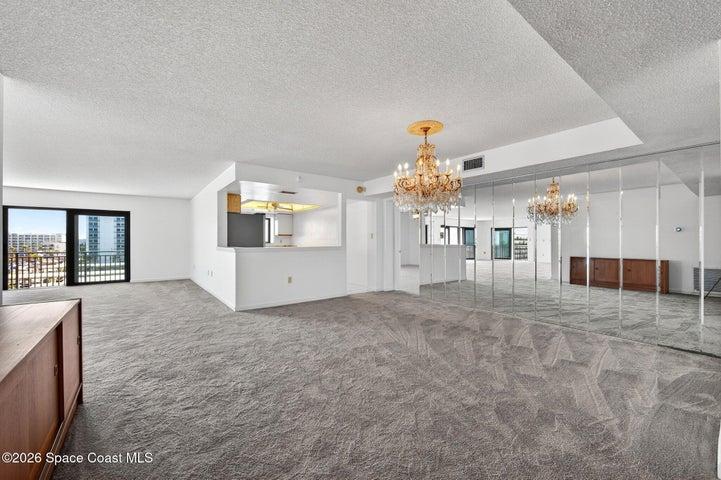 Dining Area to Kitchen