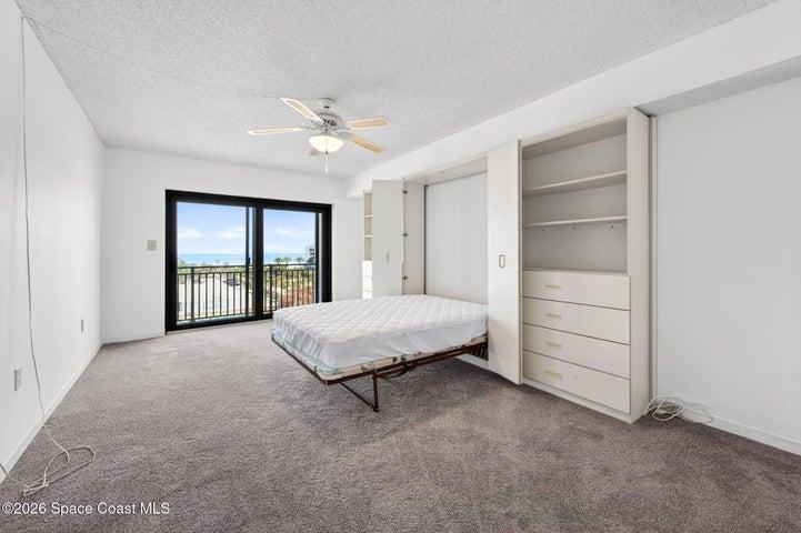 3rd Bedroom w/ Murphy Bed