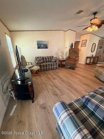 Living Rm
