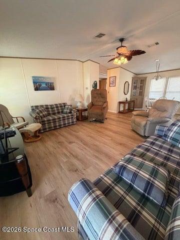 Living Rm