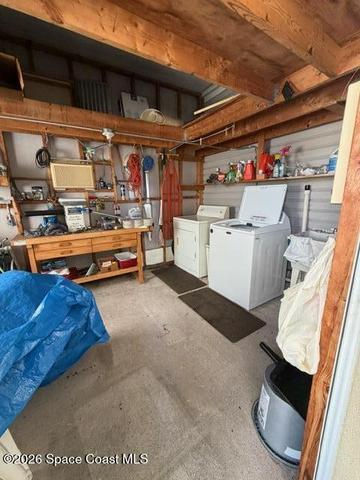 Shed with Laundry