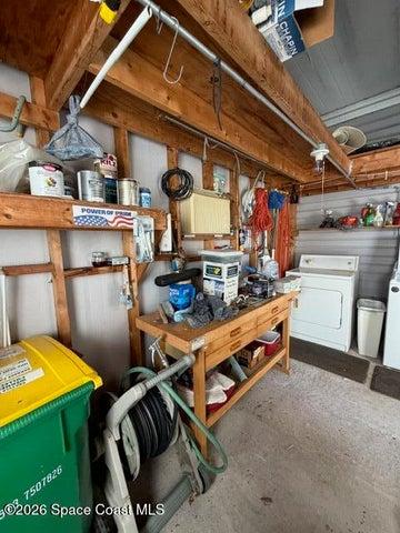 Shed with Laundry