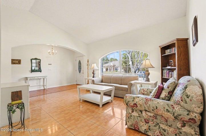 938 Commerce Road SE, Palm Bay, FL, 32909 photo 3