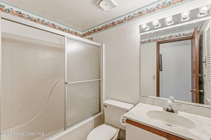 7820 Shadowood Drive 304, Melbourne, FL, 32904 photo 23