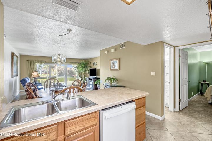 1595 N Atlantic Avenue 110, Cocoa Beach, FL, 32931 photo 12