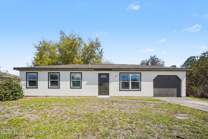 325 San Filippo Drive SE, Palm Bay
