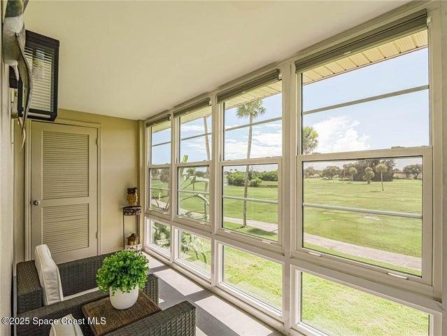 55 Woodland Drive 206, Vero Beach, FL, 32962 photo 2