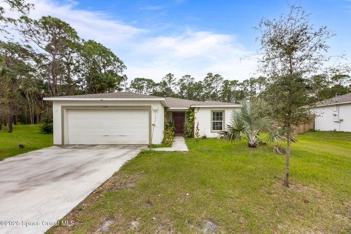 538 Ocean Spray Street SW, Palm Bay