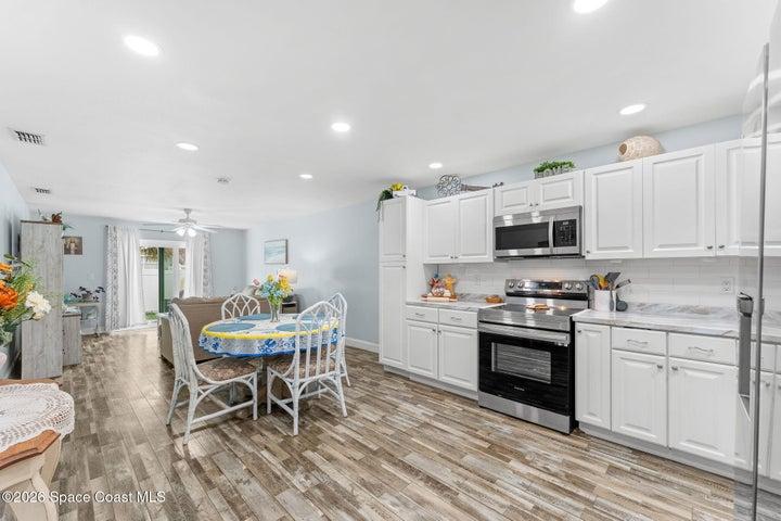 841 S Orlando Avenue, Cocoa Beach, FL, 32931 photo 9