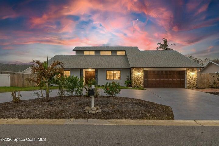 725 Puesta Del Sol Plaza, Indialantic, FL, 32903 photo 5