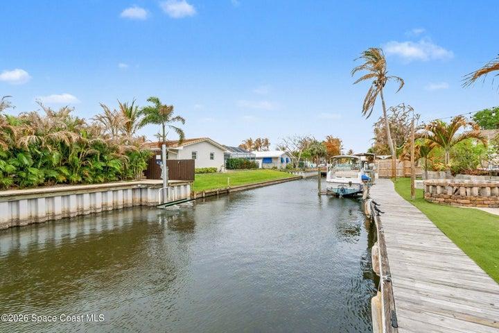 725 Puesta Del Sol Plaza, Indialantic, FL, 32903 photo 4