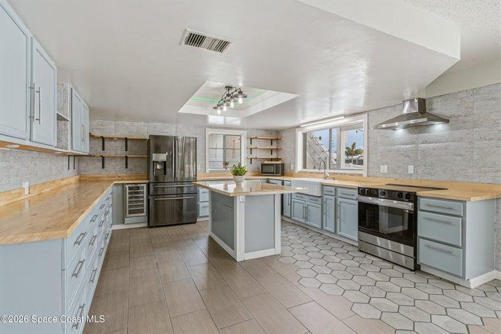 725 Puesta Del Sol Plaza, Indialantic, FL, 32903 photo 10