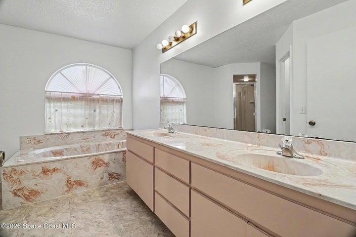 875 Gabriel Avenue NE, Palm Bay, FL, 32907 photo 14
