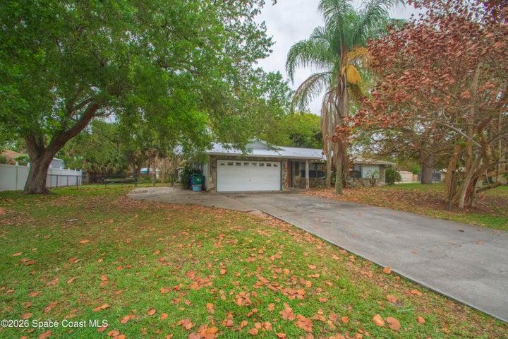 697 Barber Street, Sebastian, FL, 32958 photo 5