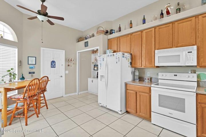 2101 Chinaberry Circle SE, Palm Bay, FL, 32909 photo 4