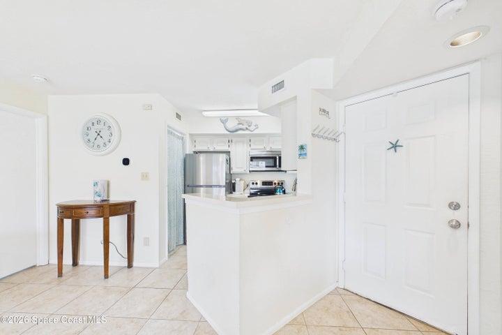 1800 Charlesmont Drive 6-107, Melbourne, FL, 32903 photo 4