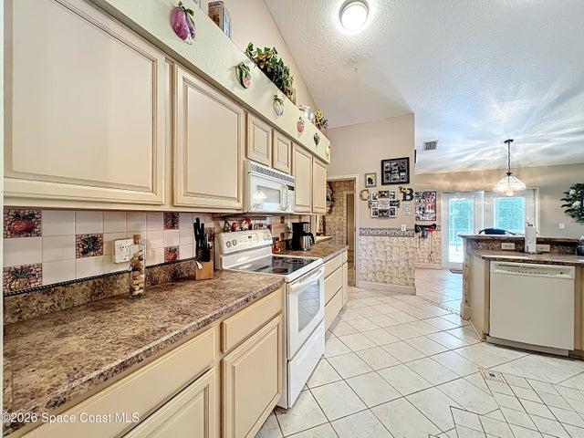 1110 Glendale Avenue NW, Palm Bay, FL, 32907 photo 20