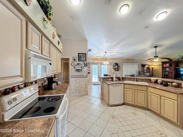 1110 Glendale Avenue NW, Palm Bay, FL, 32907 photo 21
