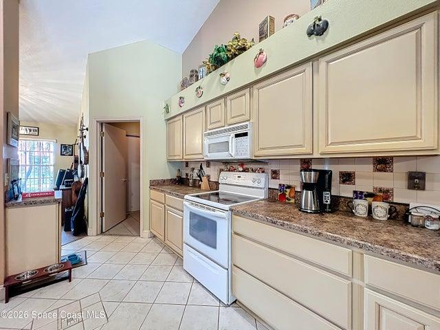1110 Glendale Avenue NW, Palm Bay, FL, 32907 photo 27