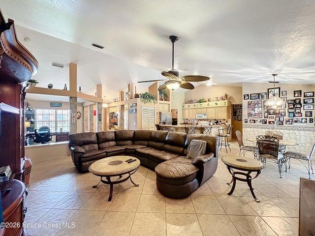 1110 Glendale Avenue NW, Palm Bay, FL, 32907 photo 33