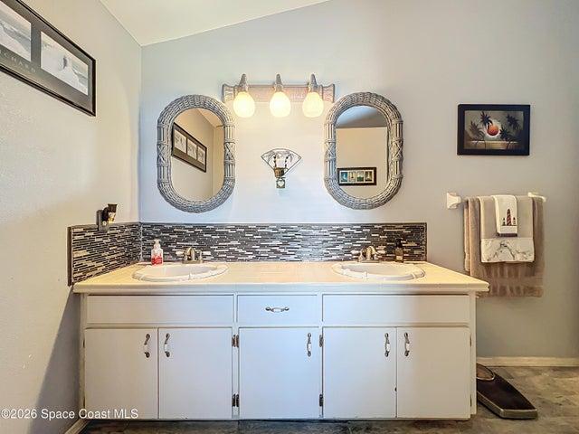 1110 Glendale Avenue NW, Palm Bay, FL, 32907 photo 42