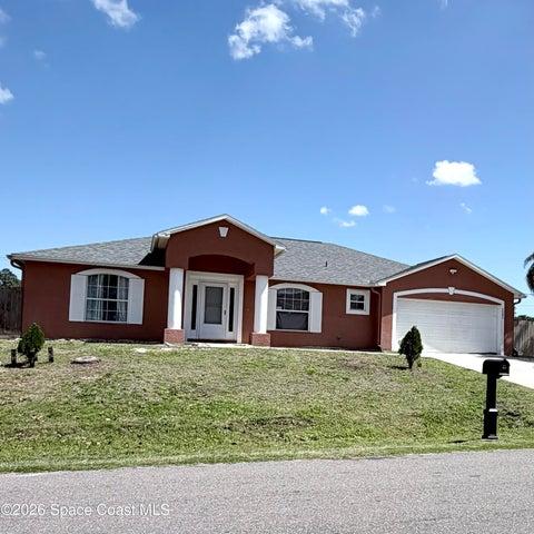 2601 Lakehurst Avenue SW, Palm Bay