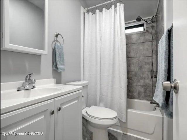7560 Blackhawk Road, Sebastian, FL, 32976 photo 11