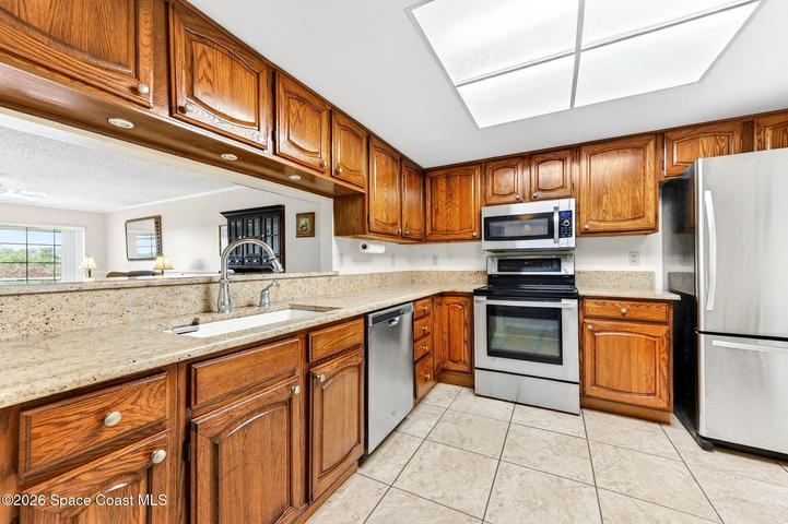 580 S Brevard Avenue 815, Cocoa Beach, FL, 32931 photo 3