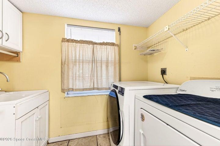 580 S Brevard Avenue 815, Cocoa Beach, FL, 32931 photo 18