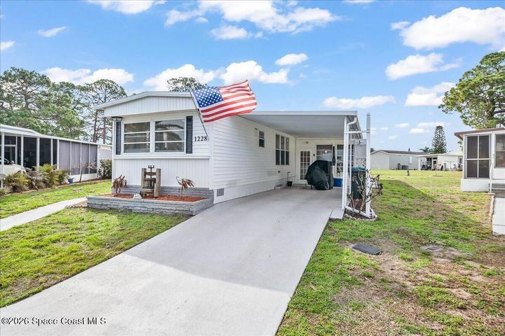 1228 Shell Court NE, Palm Bay, FL, 32907 photo 3