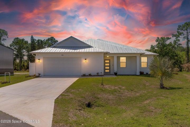 290 Dobbins Road NW, Palm Bay