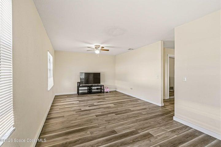 565 Jackson Avenue, Satellite Beach, FL, 32937 photo 11