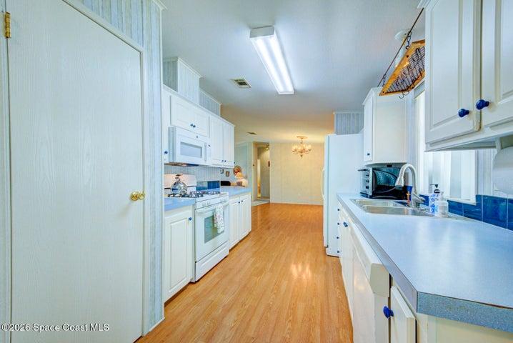 189 Woodsmill Boulevard, Cocoa, FL, 32926 photo 12