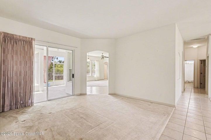5761 Newbury Circle, Melbourne, FL, 32940 photo 5