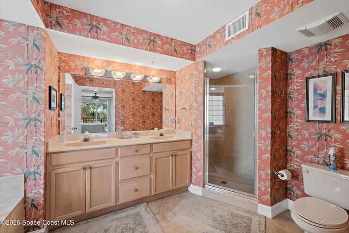 Tiled Walk-In Shower