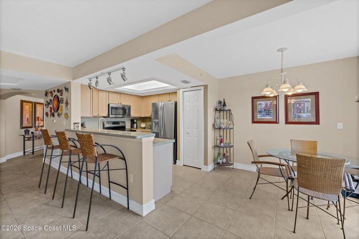 8472 Ridgewood Avenue 201, Cape Canaveral, FL, 32920 photo 8