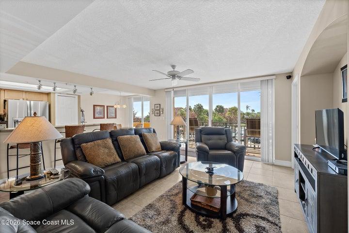 8472 Ridgewood Avenue 201, Cape Canaveral, FL, 32920 photo 6