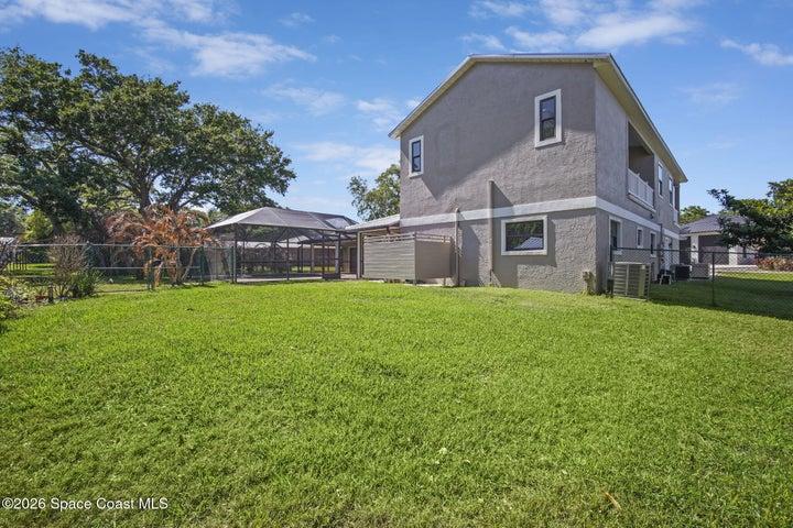 2 Parcels just under 1 acre