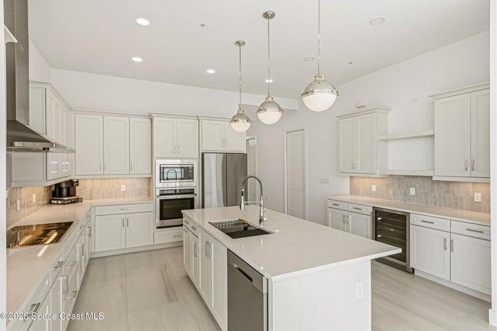 225 Strand Drive 408, Melbourne Beach, FL, 32951 photo 6