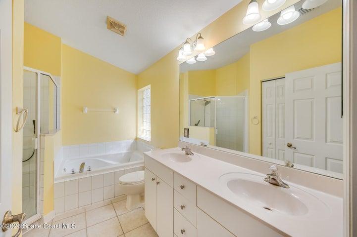 2766 Madrigal Lane, Melbourne, FL, 32904 photo 9
