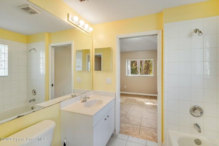 2766 Madrigal Lane, Melbourne, FL, 32904 photo 27