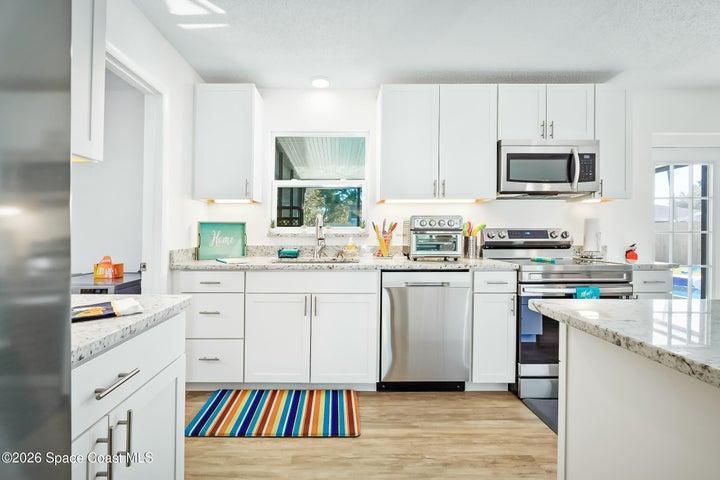 557 Ixora Drive, Melbourne, FL, 32935 photo 14
